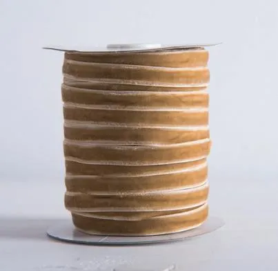 ΒΕΛΟΥΔΟ ΚΟΡΔΕΛΑ