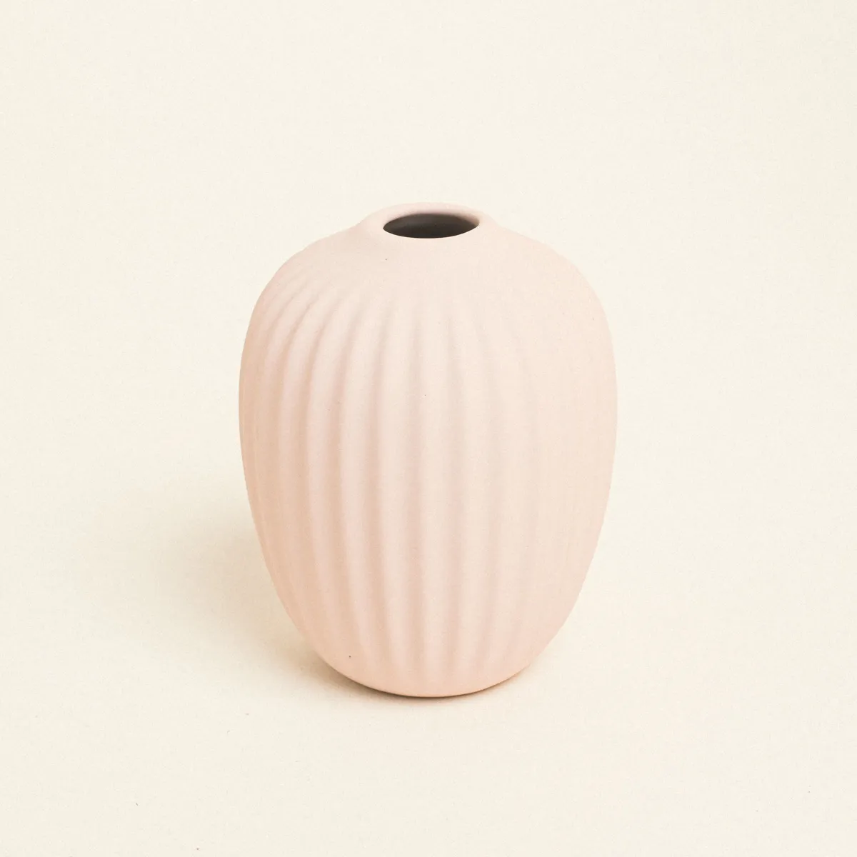 Ματ Κεραμικό Βάζο 8 cm x 10 cm